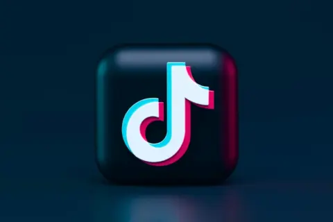 Was TikTok Kommentare über die Zielgruppe verraten: Sozily Analyse 2026